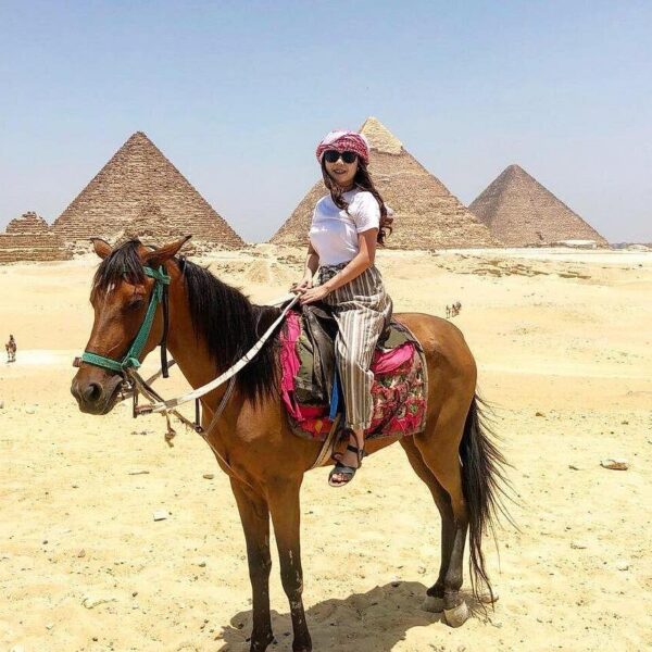 VIP Private Tour To Giza Pyramids and Grand Egyptian Museum Tour